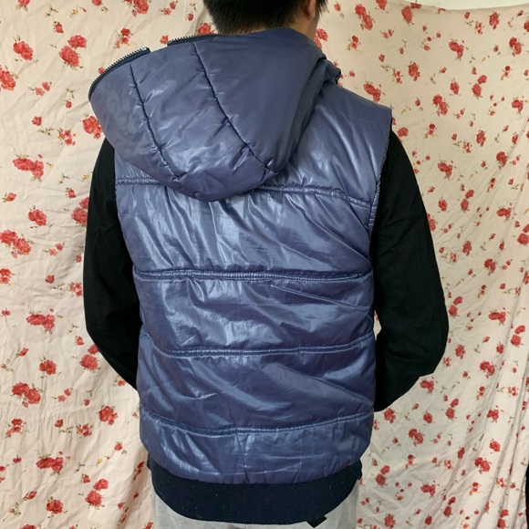 🦋Reversible puffer vest - Picture 3 of 3